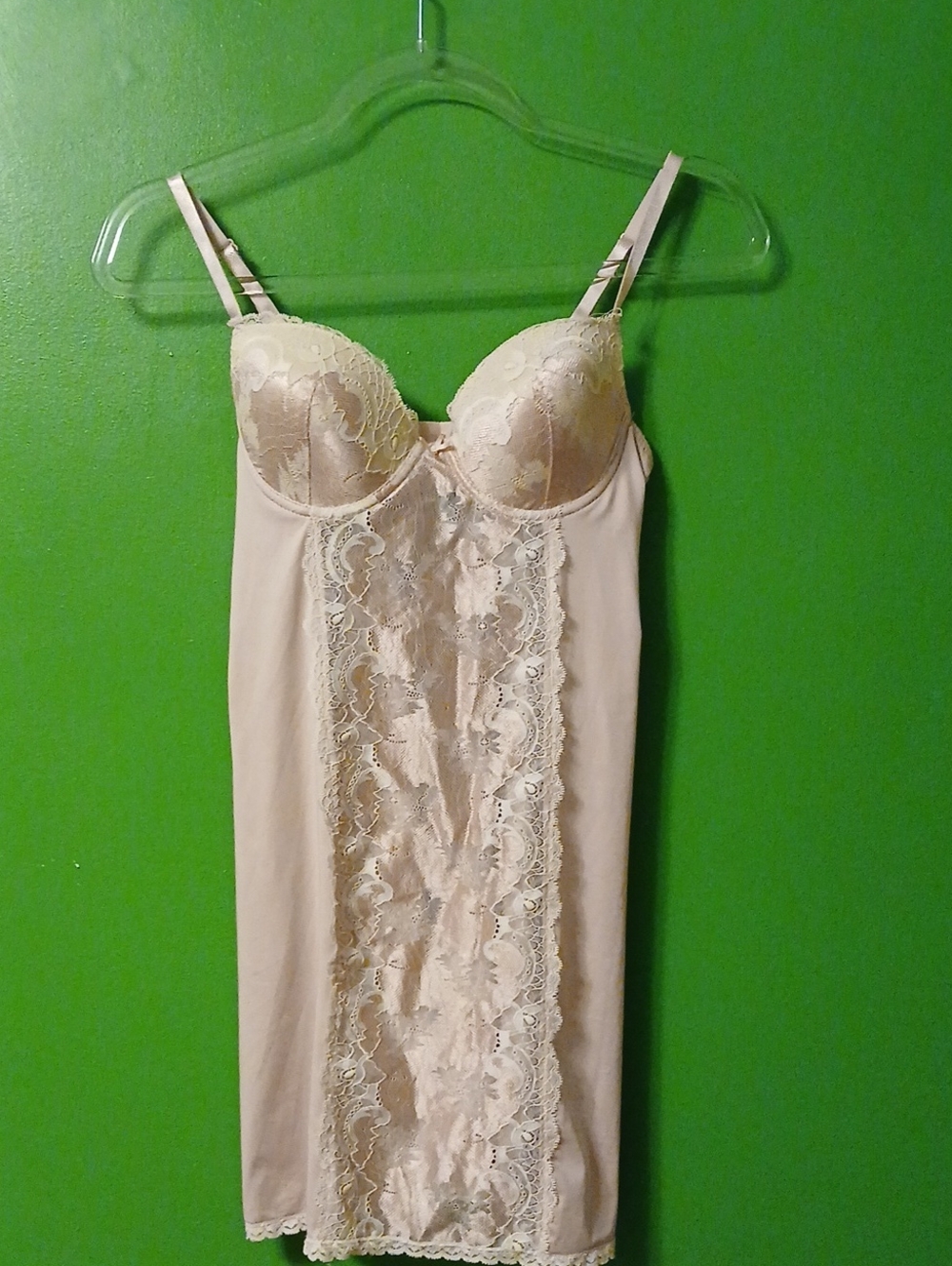 Marilyn Monroe Cream Lace Bustier Slip